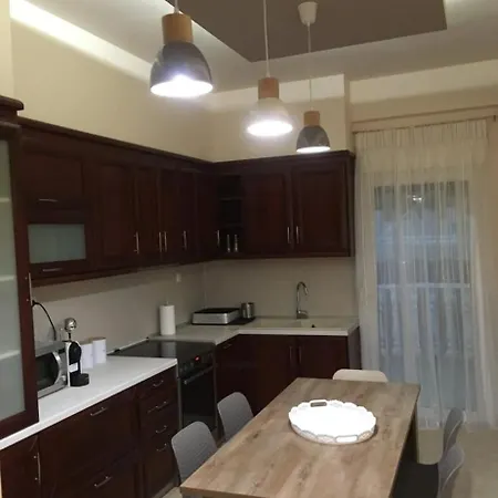 Unique Under The Rocks * Kalambaka