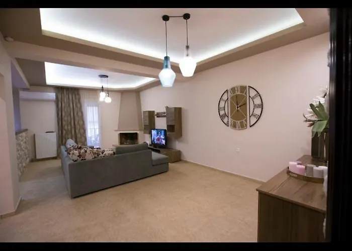 Unique Under The Rocks * كالامباكا